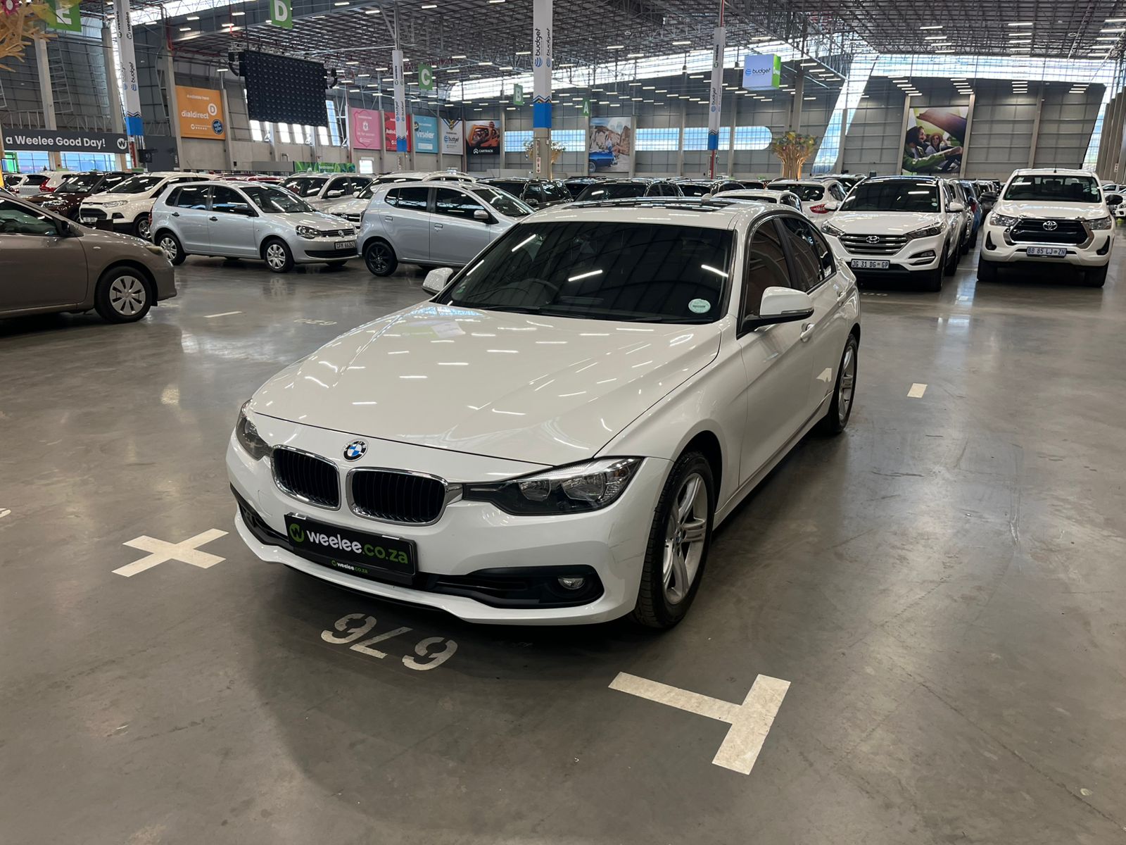 BMW 3 SERIES 318i A/T (F30)